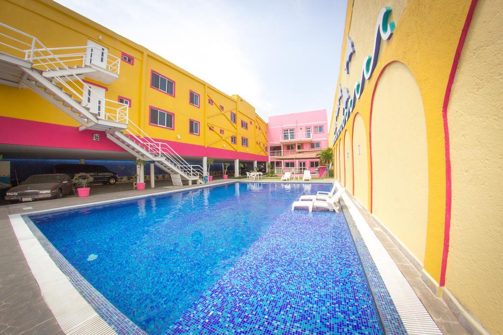 Hotel Los Sauces Oaxtepec Exterior photo